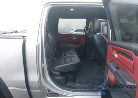 2020 Ram 1500 Rebel 4X4 5'7 Box z USA, uszkodzony, nr VIN 1C6SRFLT3LN358814